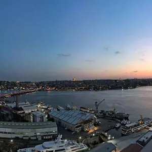 Ξενοδοχείο Radisson Blu Pera *****